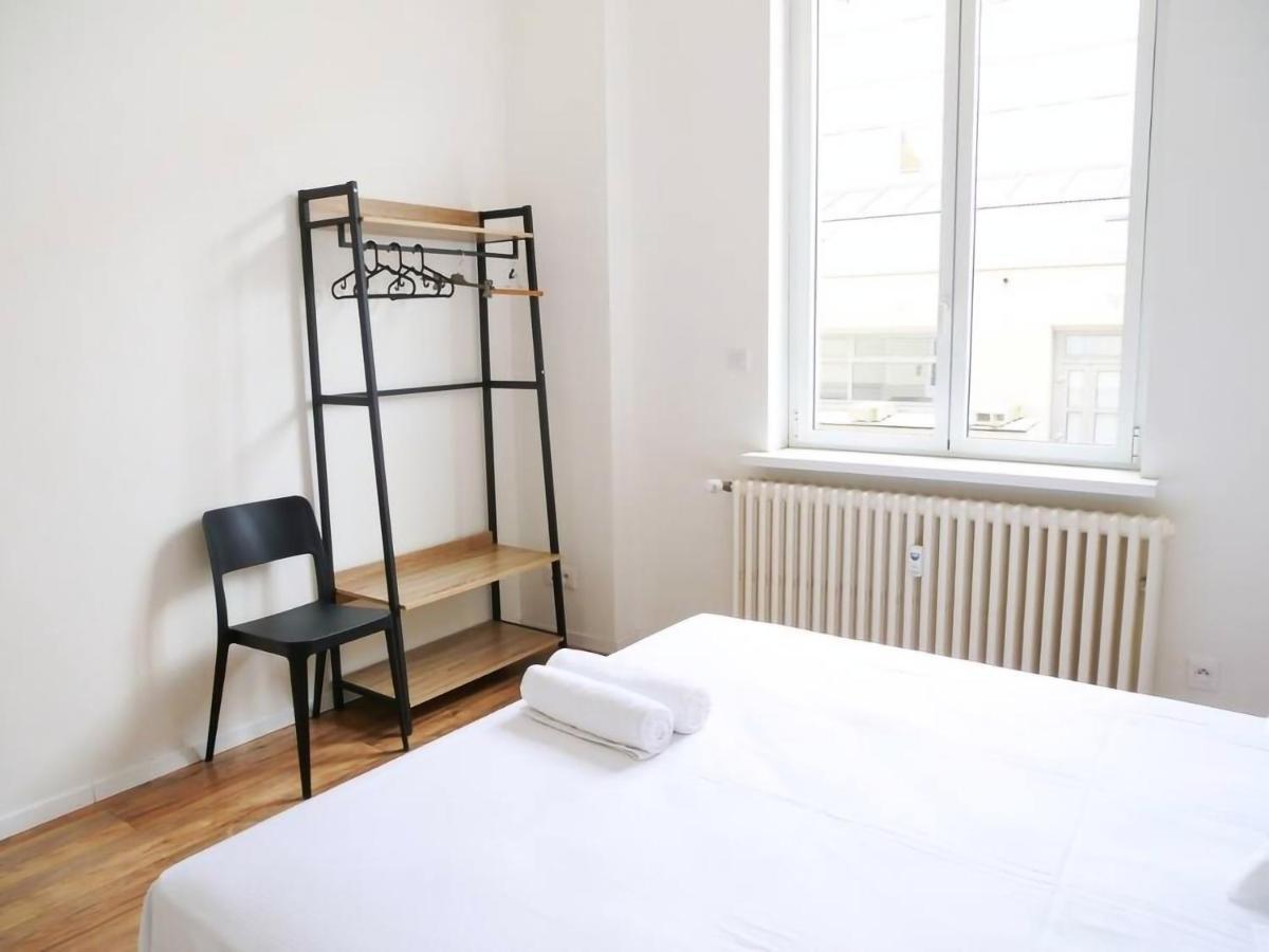 Une Parenthese A Strasbourg Eksteriør bilde